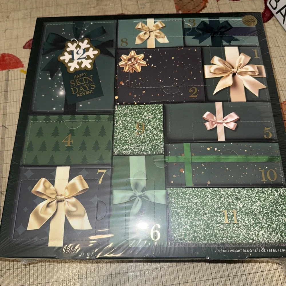 TARGET HAPPY SKIN DAYS ADVENT CALENDAR 2025 NEW SEALED 🚚✅